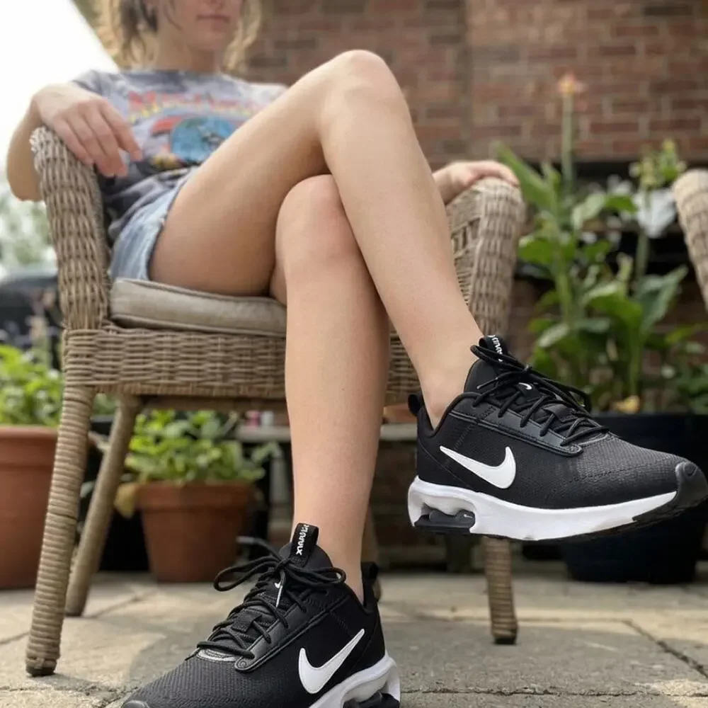 Nike air max intrlk lite